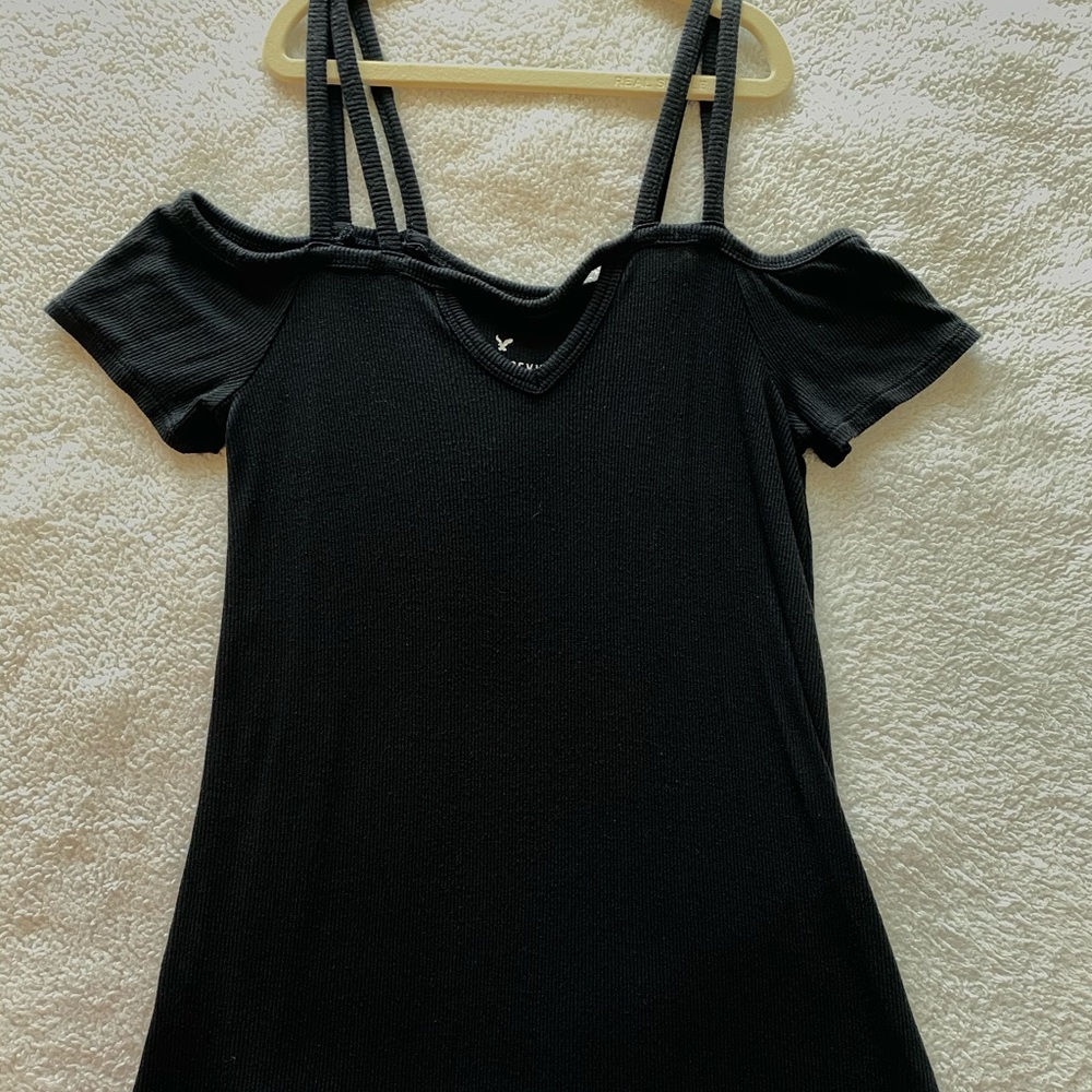 American Eagle Outfitters cold shoulder top